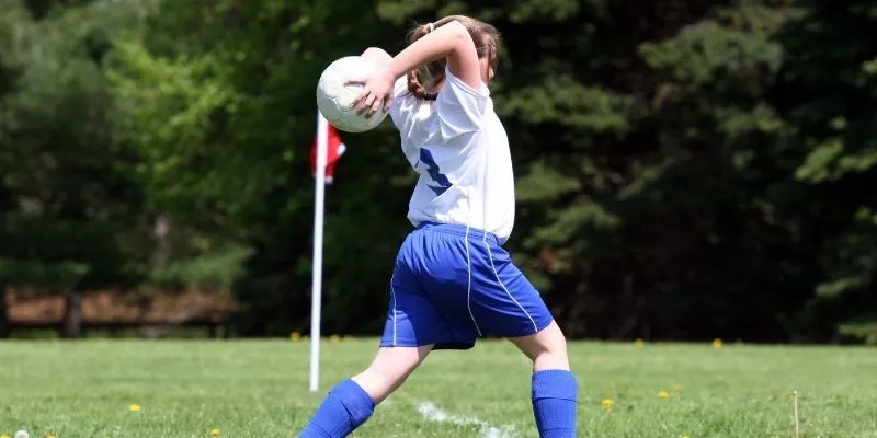 Một số điểm cơ bản bạn cần biết về luật lệ trong cá cược ném biên